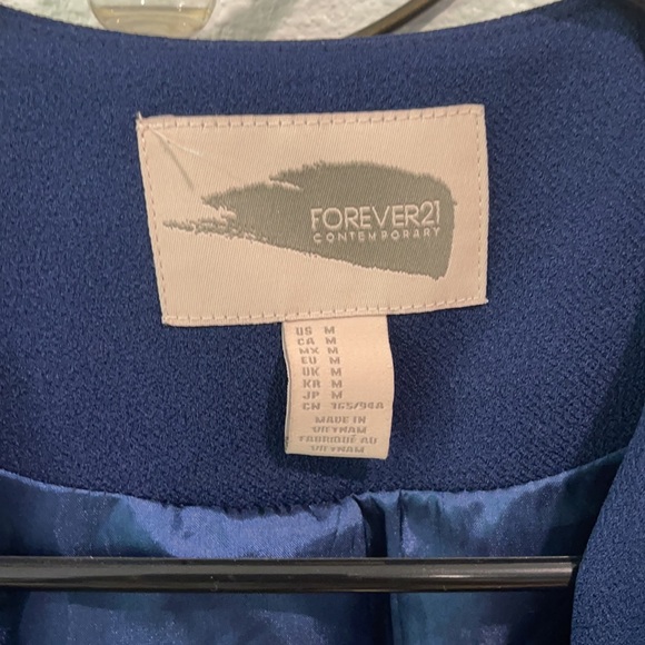 Blue blazer - Picture 2 of 2